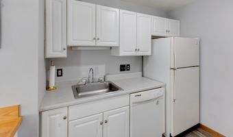 4 Vista Dr 103, Ashland, NH 03217