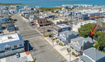225 4th St, Beach Haven, NJ 08008