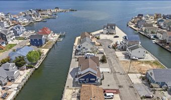 247 PINE Dr, Bayville, NJ 08721
