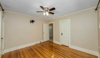 1001 42nd St, Des Moines, IA 50311