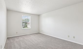 373 Austin Dr, Avon, IN 46123