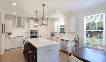 761 Oak Hill Ln, Belton, SC 29627