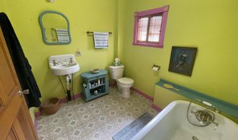 713 Warren Ave, Bisbee, AZ 85603