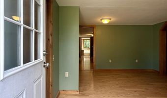 877 Grand Falls Rd, Baileyville, ME 04694