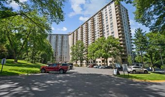 5225 POOKS HILL Rd 321S, Bethesda, MD 20814
