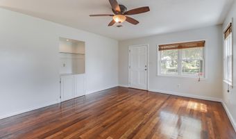 1467 Wilkes Ave, Biloxi, MS 39530