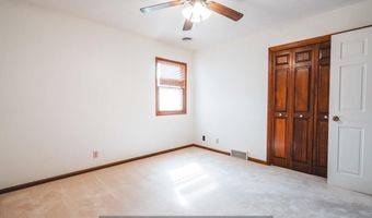 2105 N St, Aurora, NE 68818