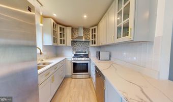 6337 PHYLLIS Ln, Alexandria, VA 22312