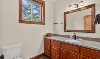 22494 Jefferson Rd, Ashland, OR 97520