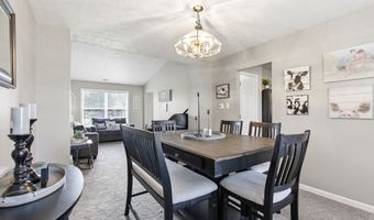 190 Springwood Dr, Avon, IN 46123