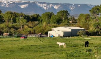 21 Old Boulder Rd, Big Timber, MT 59011