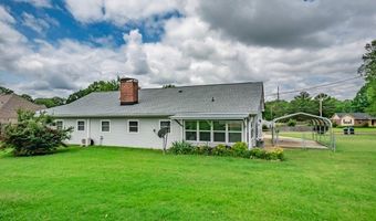 153 Hemlock Rd, Batesville, MS 38606