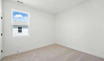 1665 N Grayhawk Dr, Basehor, KS 66007