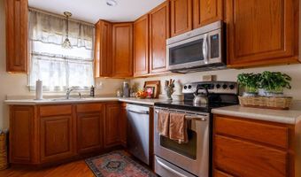 209 Whitehall Rd, Albany, NY 12209