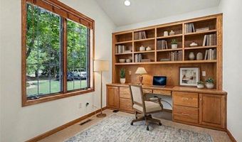 12999 Garvin Brook Ln, Apple Valley, MN 55124