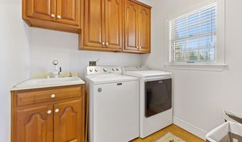63 Fenton Way, Bangor, ME 04401