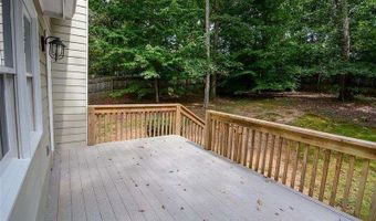 639 Lakeshore Dr, Berkeley Lake, GA 30096