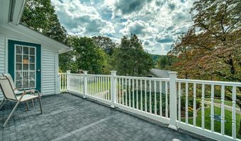 1194 Main St, Andrews, NC 28901