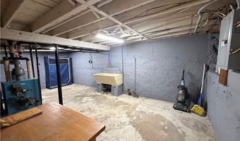 714 Willett Ave, East Providence, RI 02915