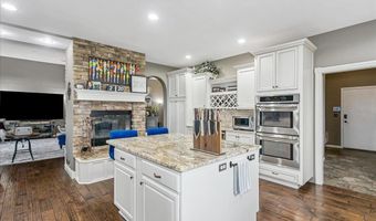 6070 SW Santa Fe Lake Rd, Augusta, KS 67010