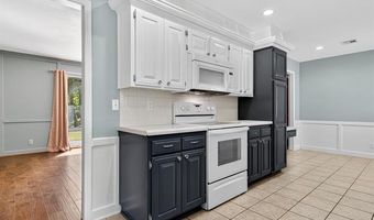1000 Meadow Dr, Bartlesville, OK 74006