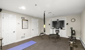 5 Lancaster Ln, Bourne, MA 02532