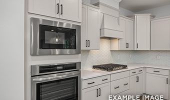 347 Queensferry Ln, Aberdeen, NC 28387