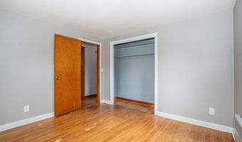196 Shagbark Dr, Bristol, CT 06010