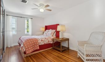 2421 San Domingo St guest house, Coral Gables, FL 33134