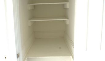 117 S WICKHAM Rd, Baltimore, MD 21229