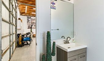 13288 Oak Crest Dr, Yucaipa, CA 92399