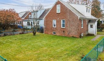 25 Fordham Ct, Albany, NY 12209