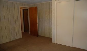 109 Suffolk Dr, North Kingstown, RI 02852