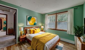 12 School House Hl, Burlington, CT 06013