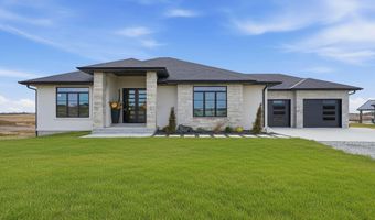 18228 London Ave, Beatrice, NE 68310