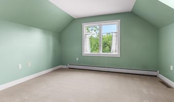 20 Springbrook Dr, Belfast, ME 04915