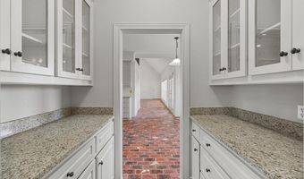 1305 Laurence Dr, Heath, TX 75032