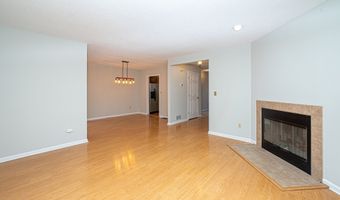 15 Quarry Village Rd 15, Cheshire, CT 06410