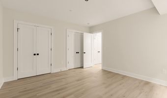 9512 FOREST Rd, Bethesda, MD 20814