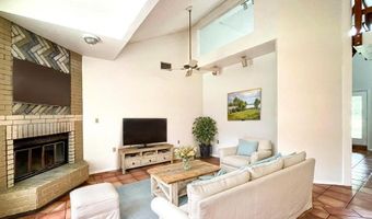 1215 Honeysuckle Dr, Keene, TX 76059