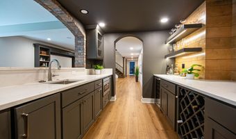 3899 Chapel Hill Ct, Bargersville, IN 46106