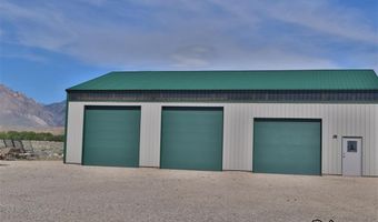 27 Teepee Ring Rd, Clark, WY 82435