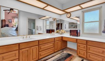 9802 Lyncarol Dr, La Mesa, CA 91941