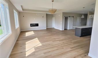 7541 Lake John Dr, Annandale, MN 55302