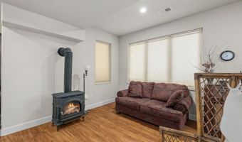 9222 BELL Ln, Cheyenne, WY 82009
