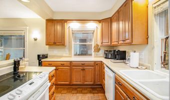 704 E Erie St, Albion, MI 49224