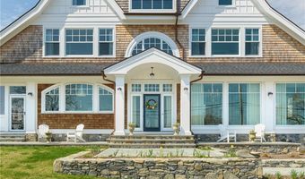 30 Walcott Ave, Jamestown, RI 02835