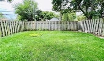6612 Buckingham Ave, Allen Park, MI 48101