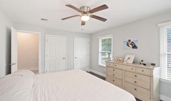 609 Main St, Bayville, NJ 08721