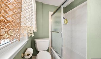 26 Liberty St, Andover, NJ 07801